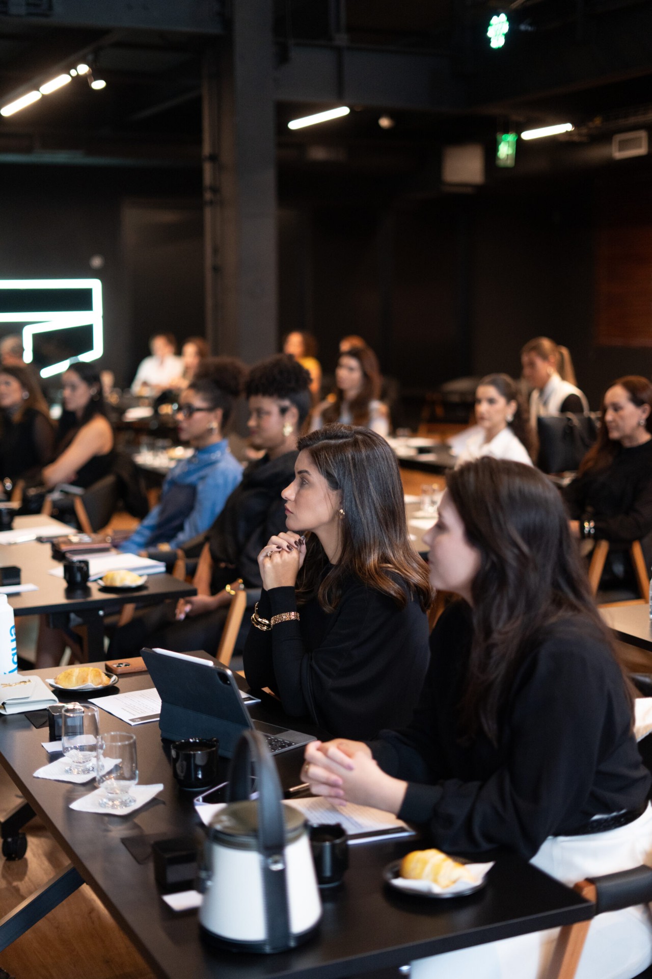 Etapa 02 — Participantes atentas durante a imersão presencial